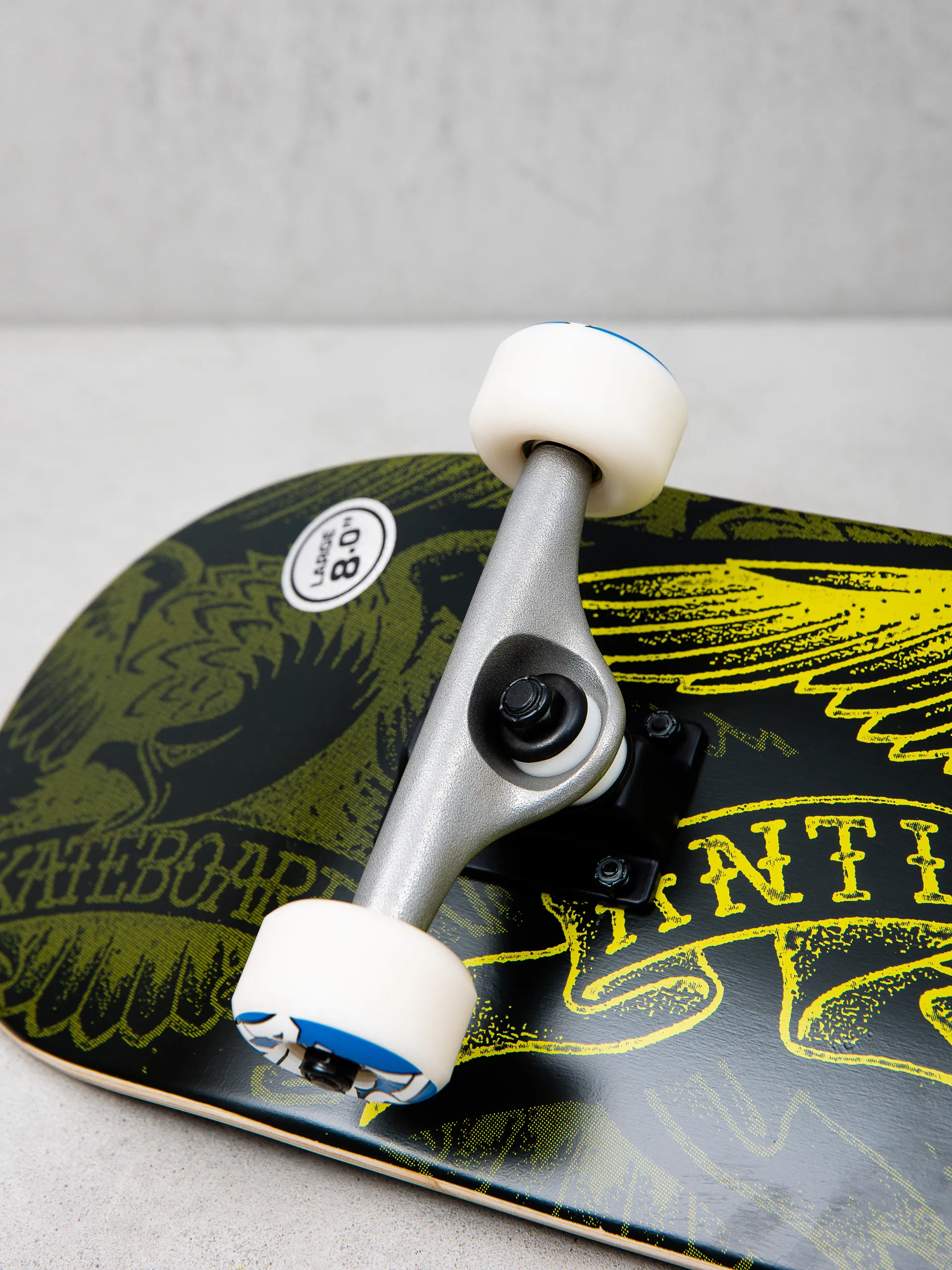 Antihero Repeater Eagle Skateboard (black/neon green)