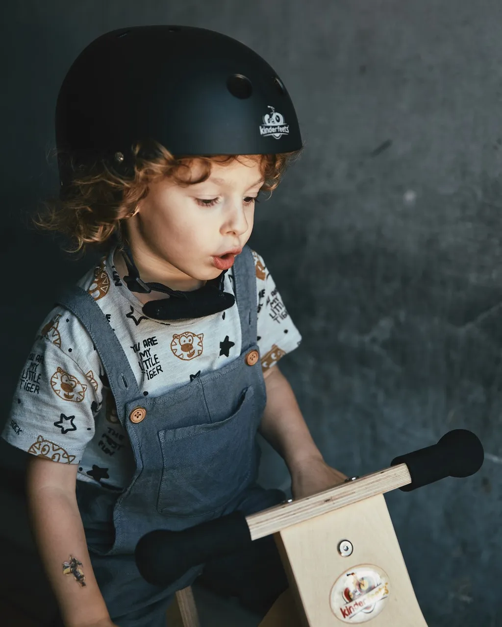 Kinderfeets Helmet Black