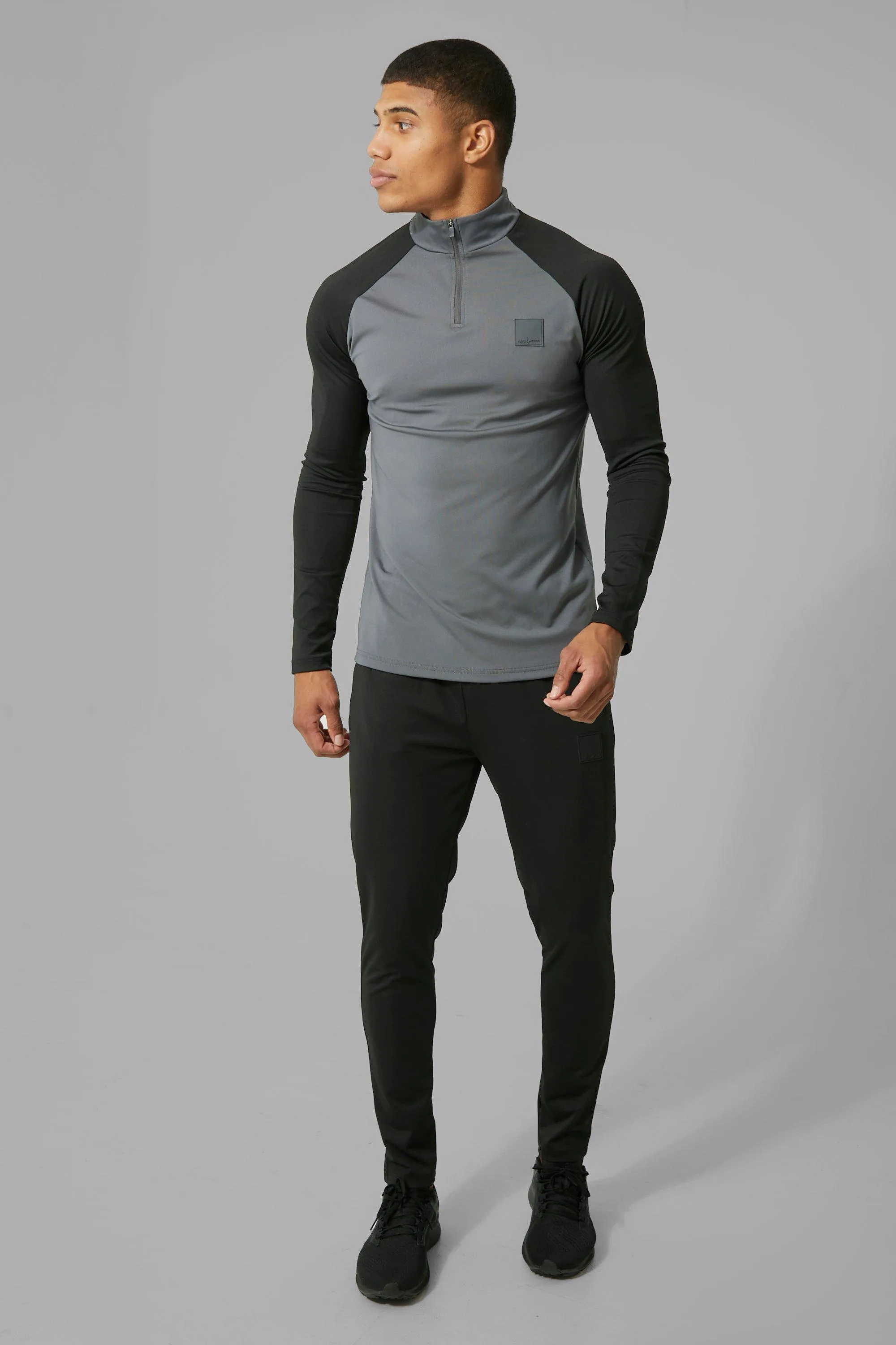 Man Active Contrast ¼ Zip Tracksuit | boohooMAN UK