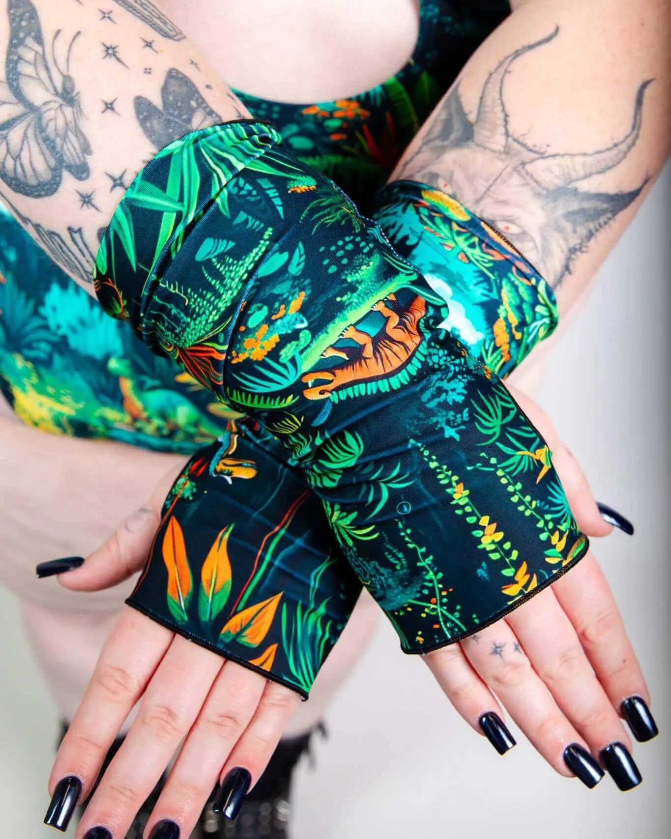 Mesozoic Gloves