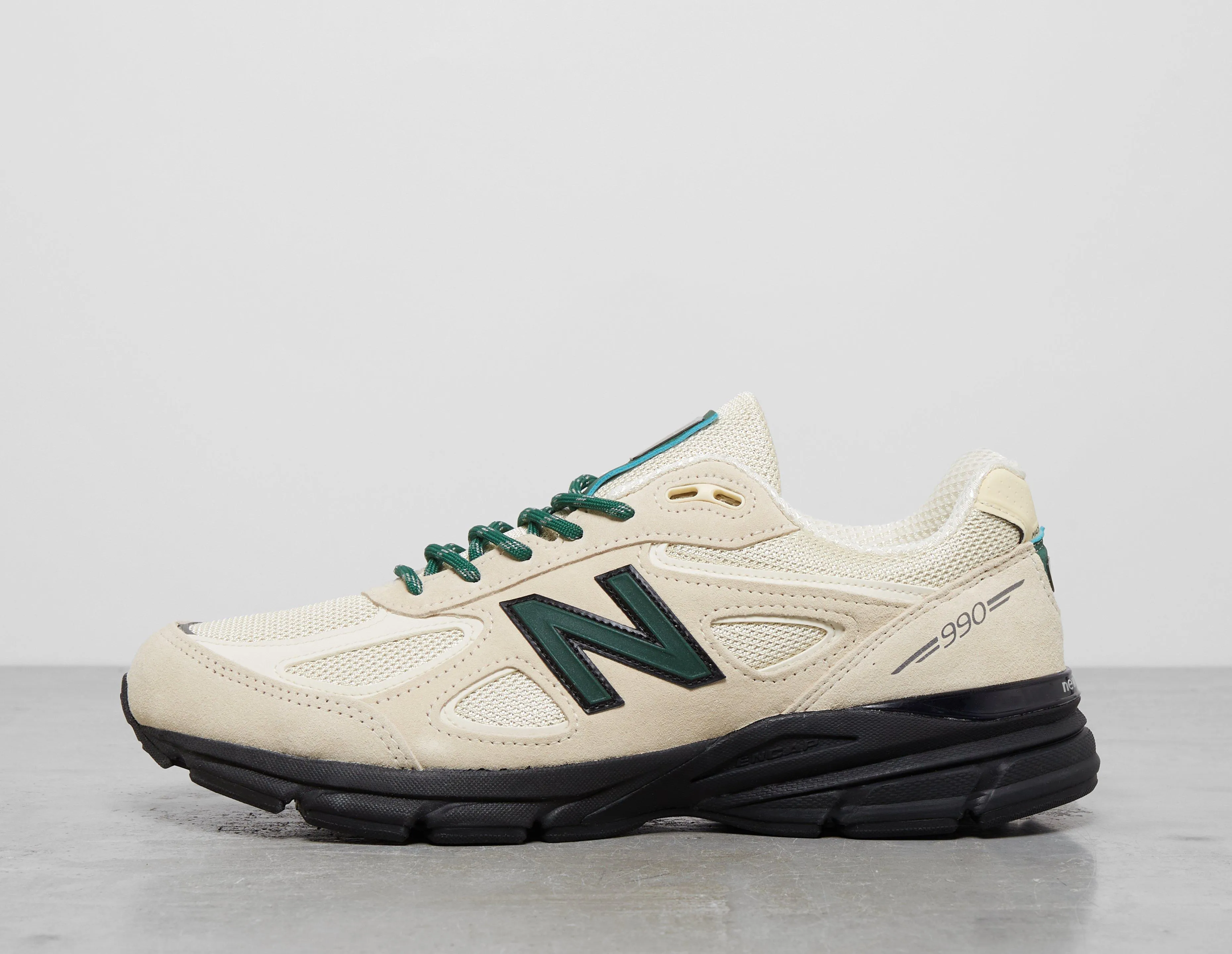 New Balance 990v4 Made in USA