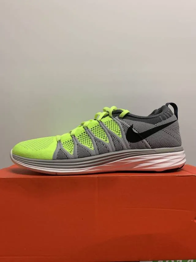 Nike Flyknit Lunar 2