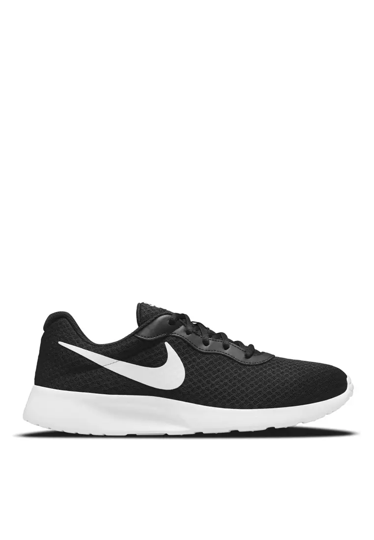 Nike Tanjun