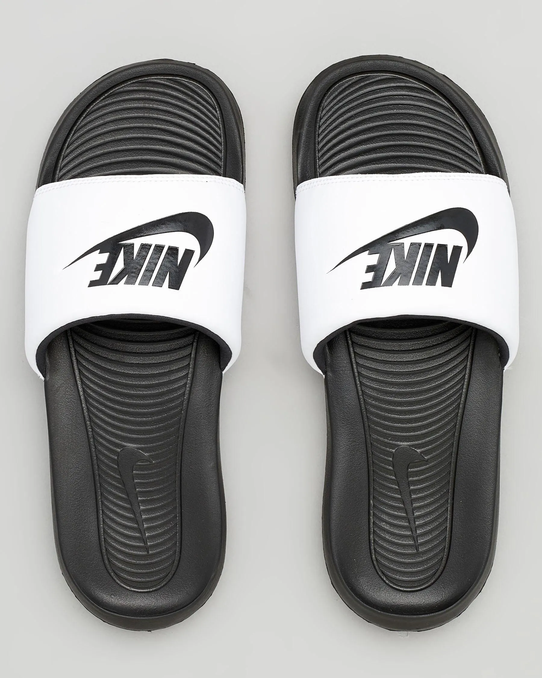 Nike Victori One Slides