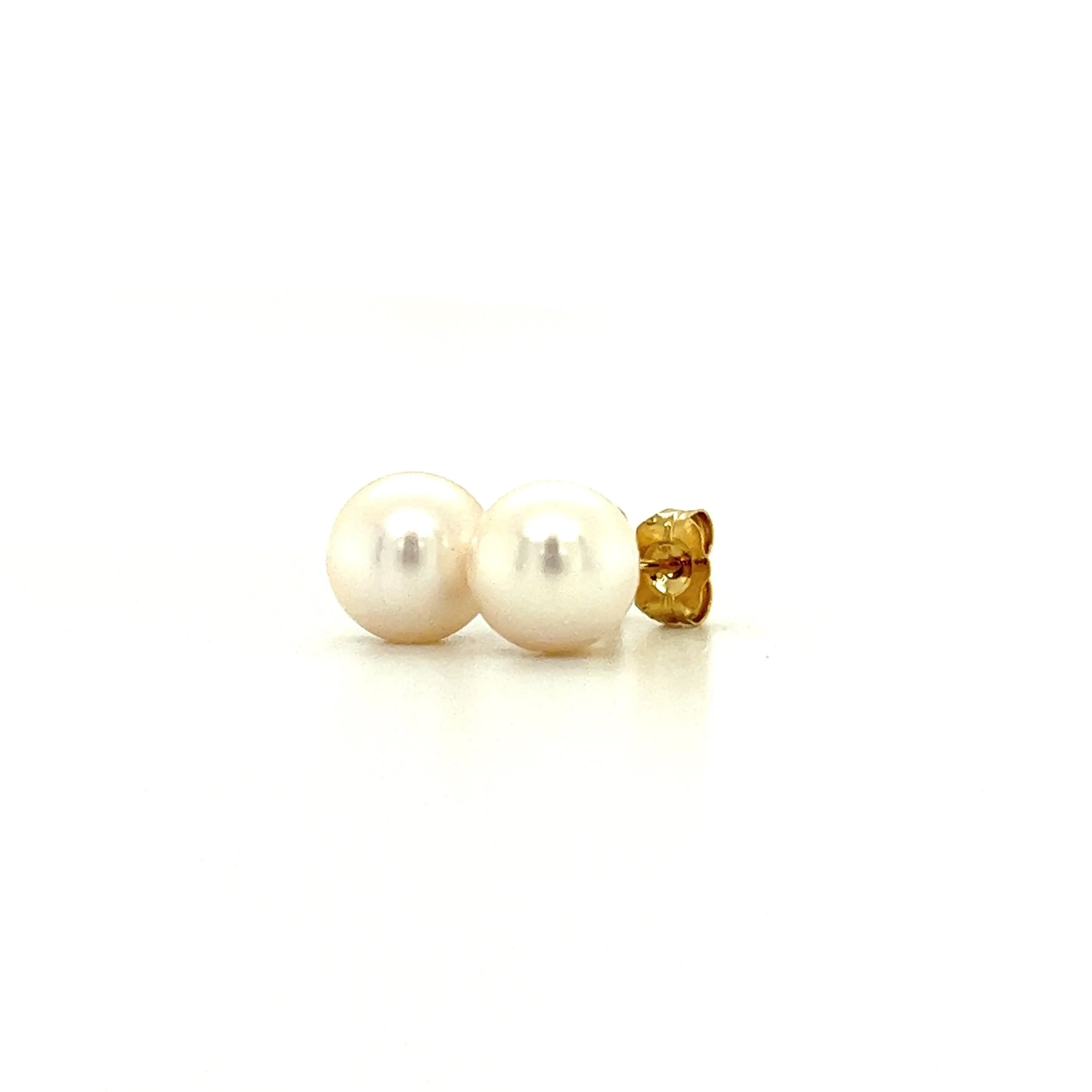 Pearl 7mm Stud Earrings in 14K Gold