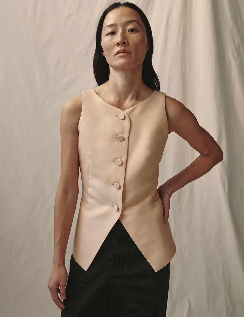 The Sculpted Vest In Lucent Wool