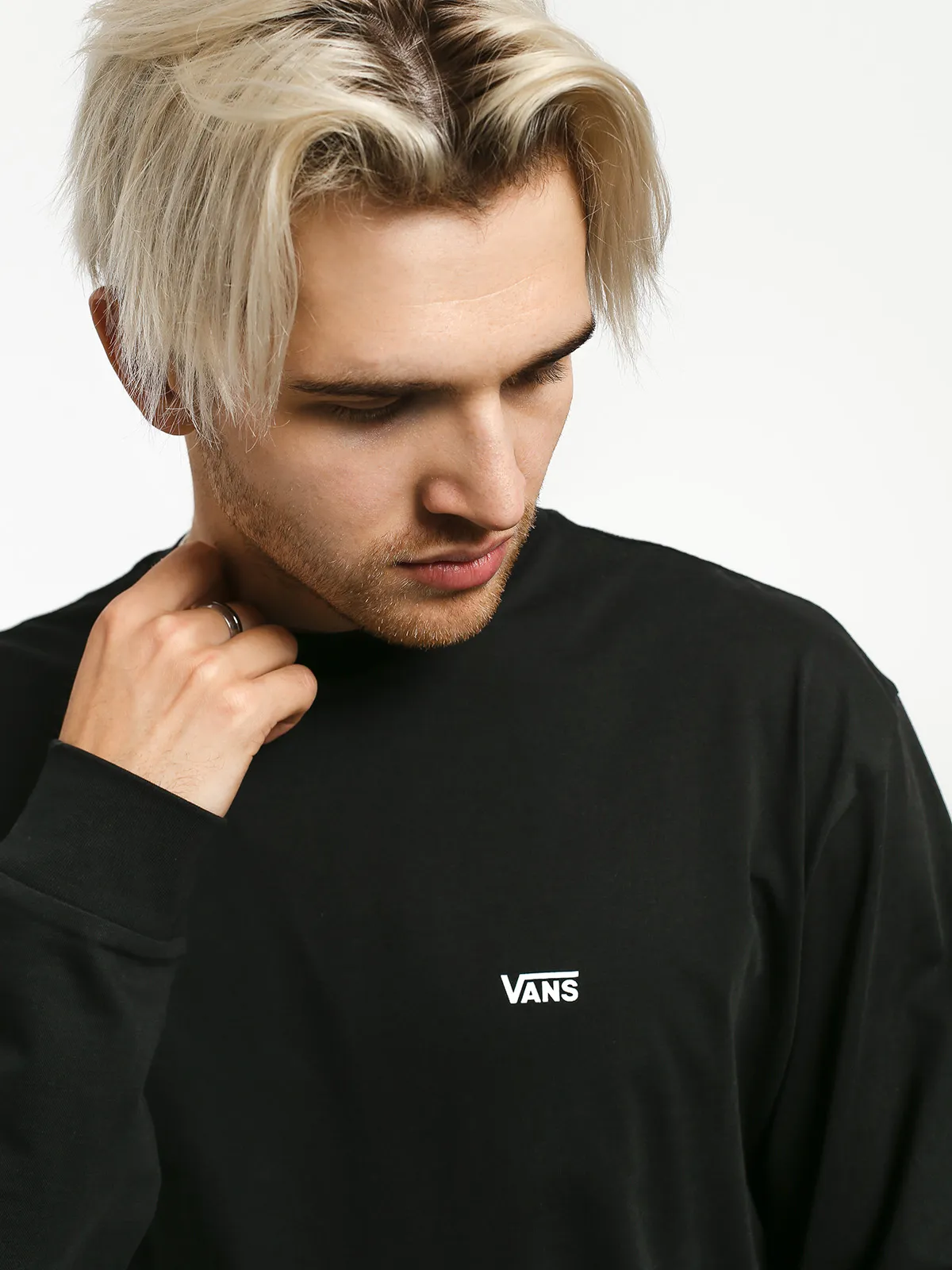 Vans Left Chest Hit Longsleeve (black/white)