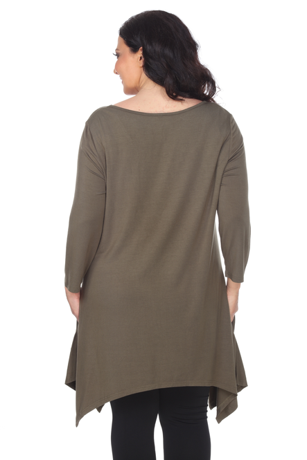 Women's Tunic Top With Asymmetric Hemline